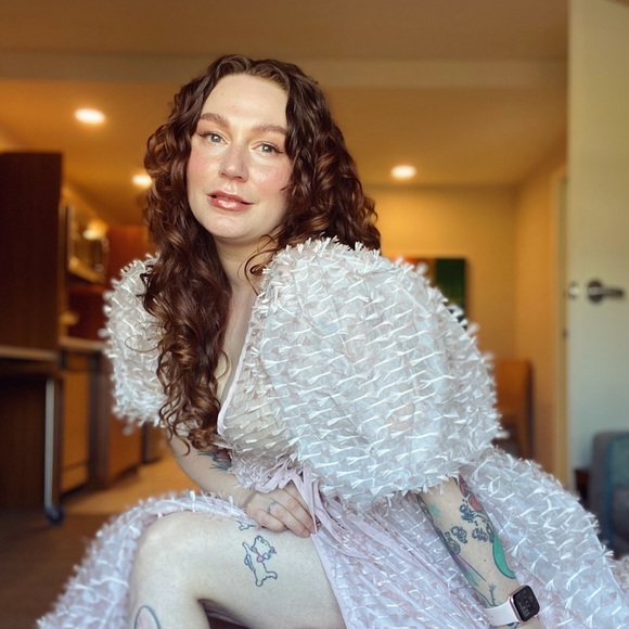 Meet your Posher, Kymi - Picture 5 of 16